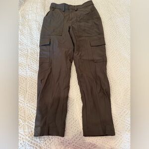 Banana Republic Women’s Dark Brown Cargo Pants